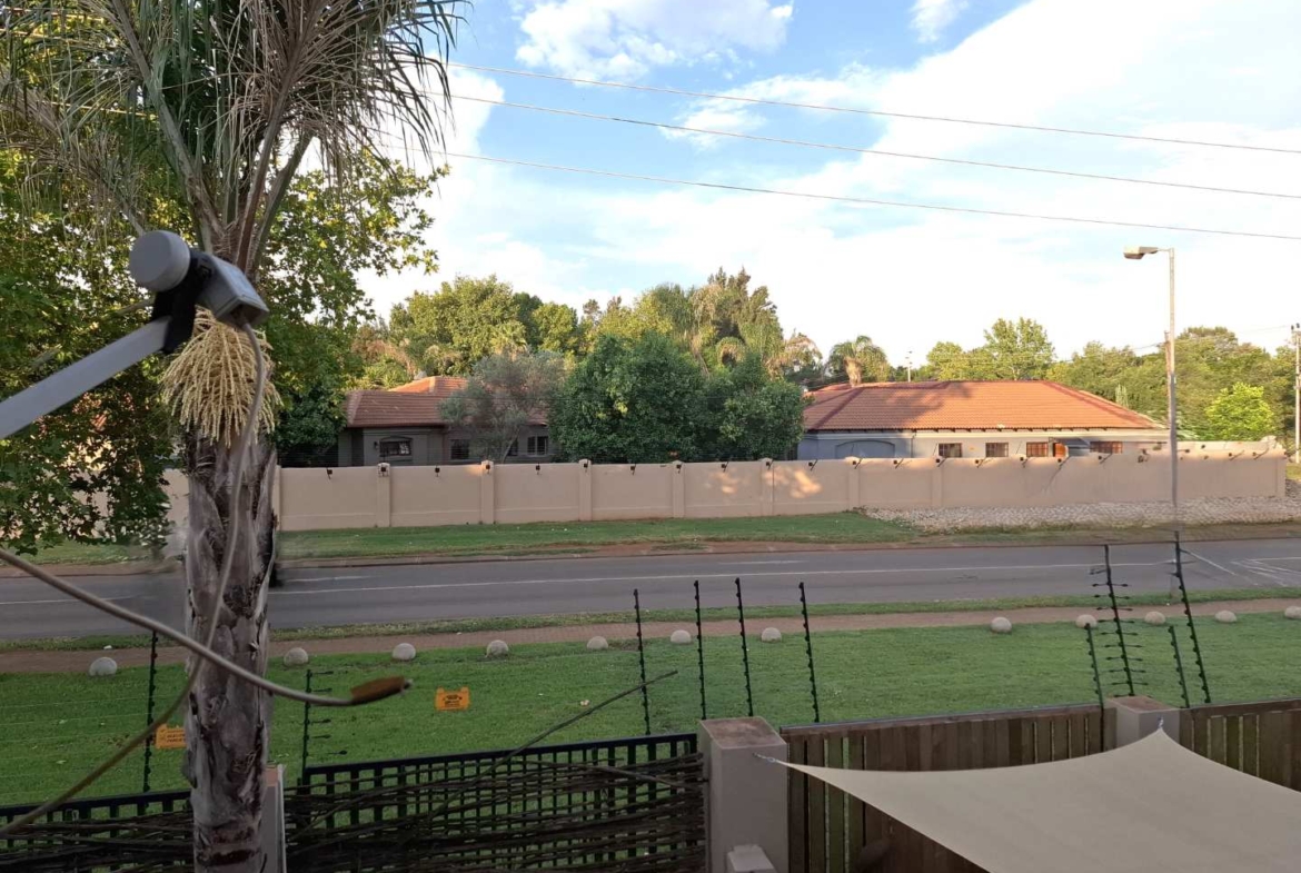 2 Bedroom Apartment in Popular Concerto Symphony Park Hartbeespoort