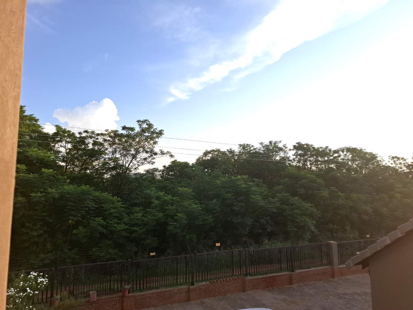 f_40654190713b47b0bef0870ec5a2853b