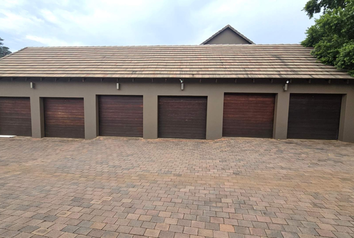 2 Bedroom Apartment In Symphony Park Hartbeespoort