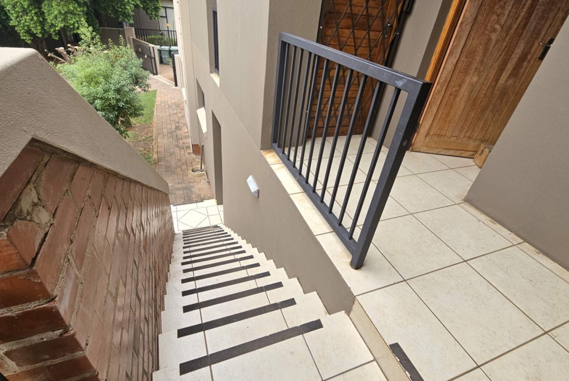 2 Bedroom Apartment In Symphony Park Hartbeespoort
