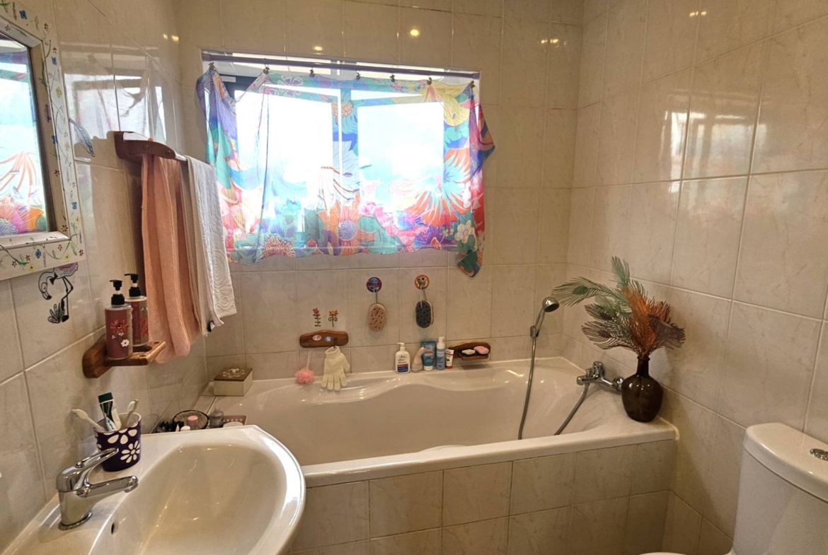 2 Bedroom Apartment In Symphony Park Hartbeespoort