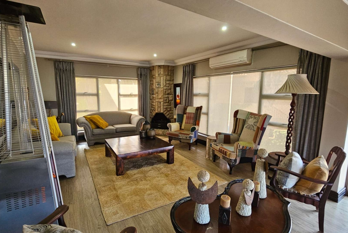 4 Bedroom Executive Family Home in Birdwood Estate