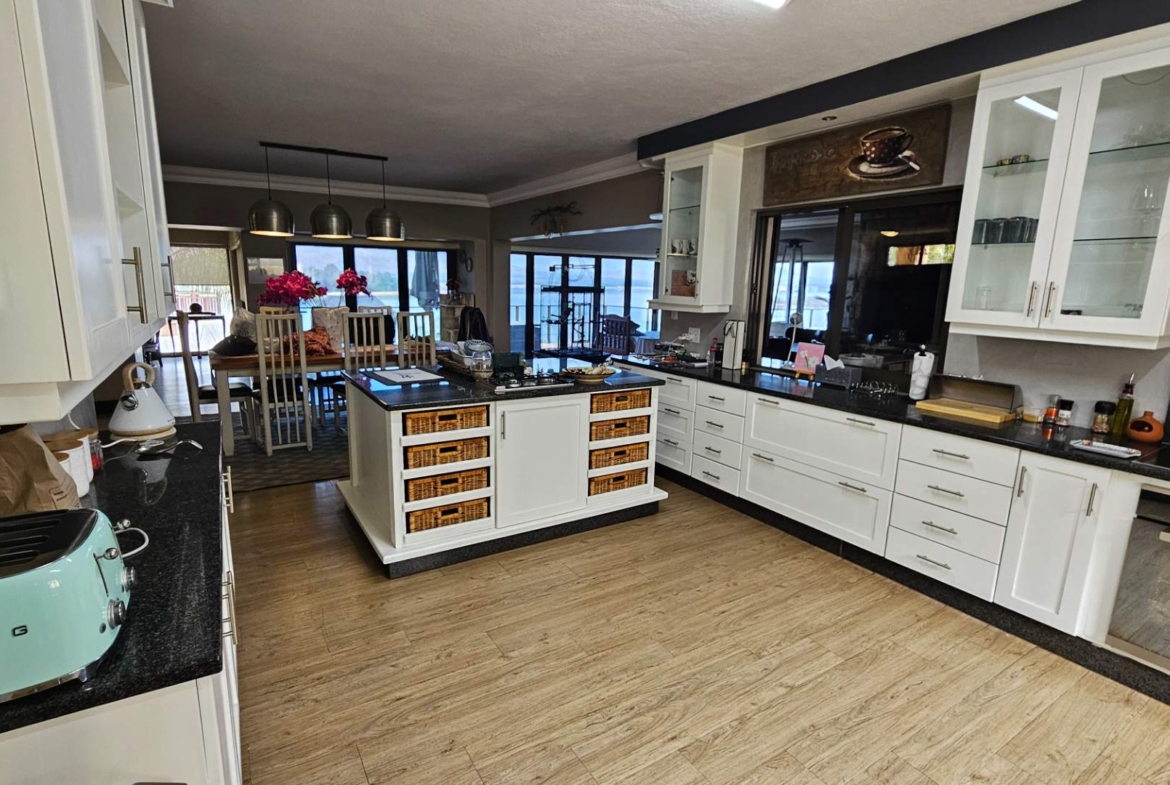 4 Bedroom Executive Family Home in Birdwood Estate