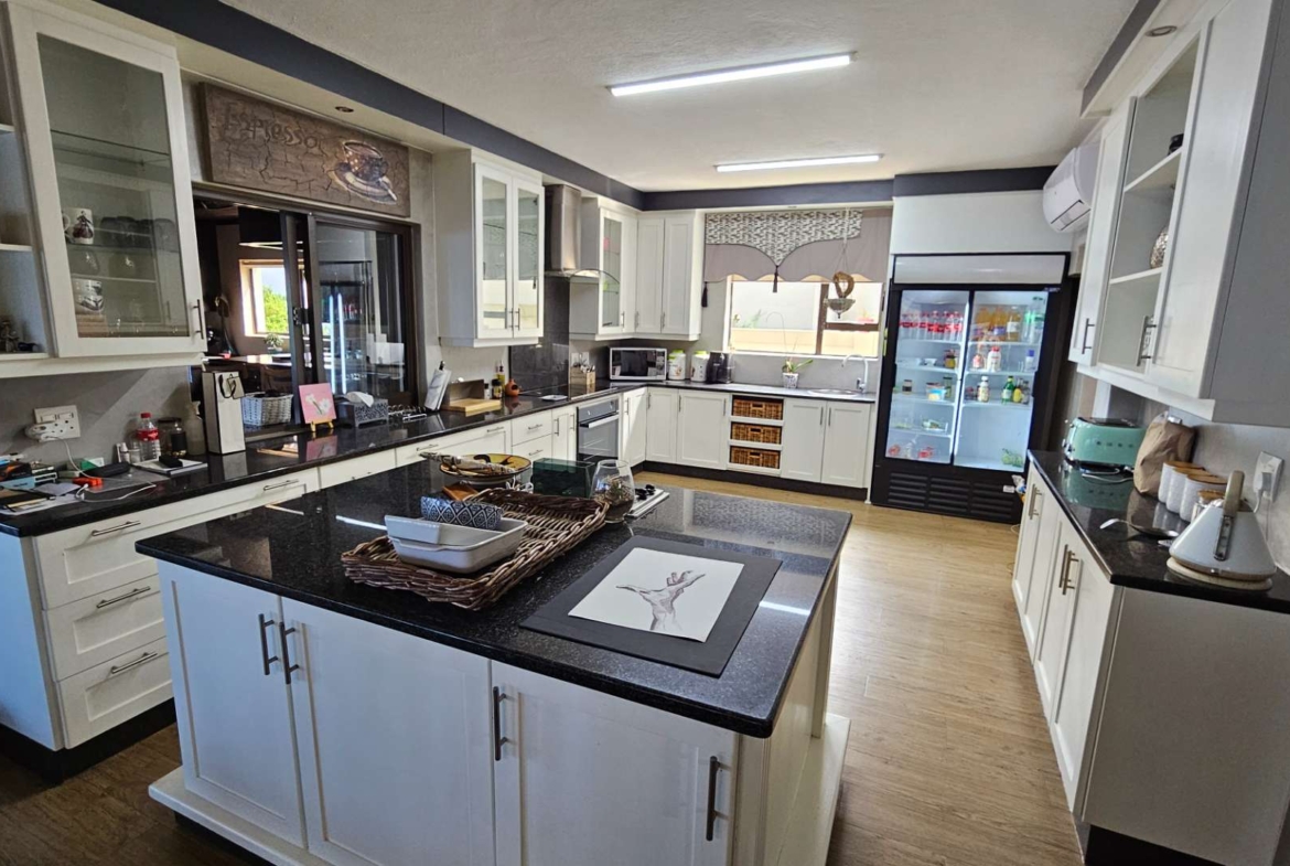4 Bedroom Executive Family Home in Birdwood Estate