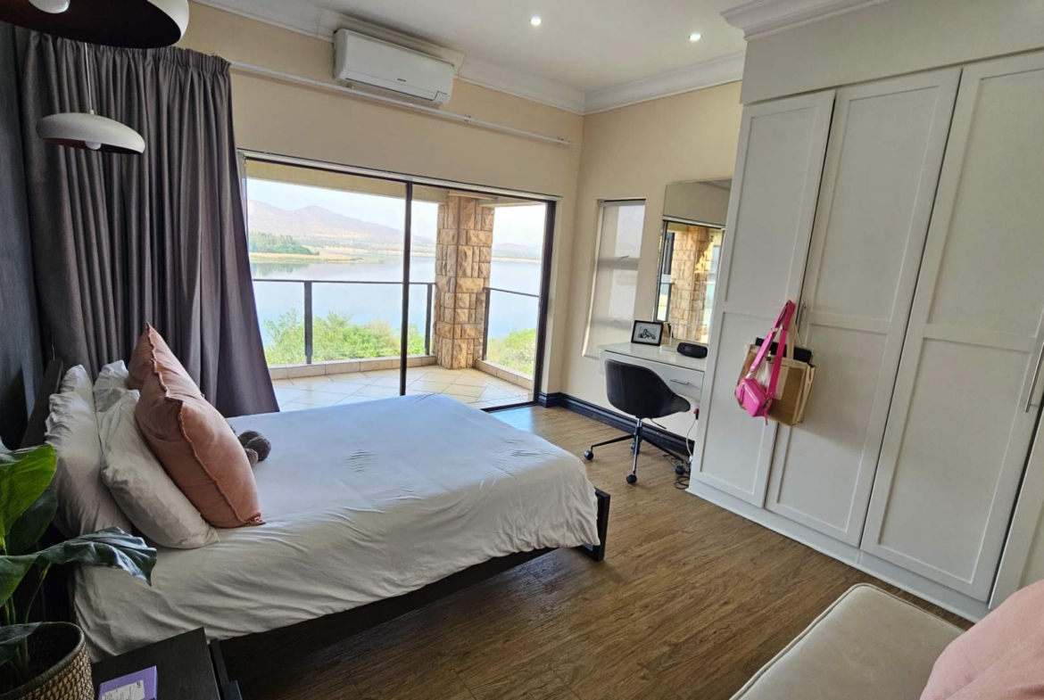 4 Bedroom Executive Family Home in Birdwood Estate