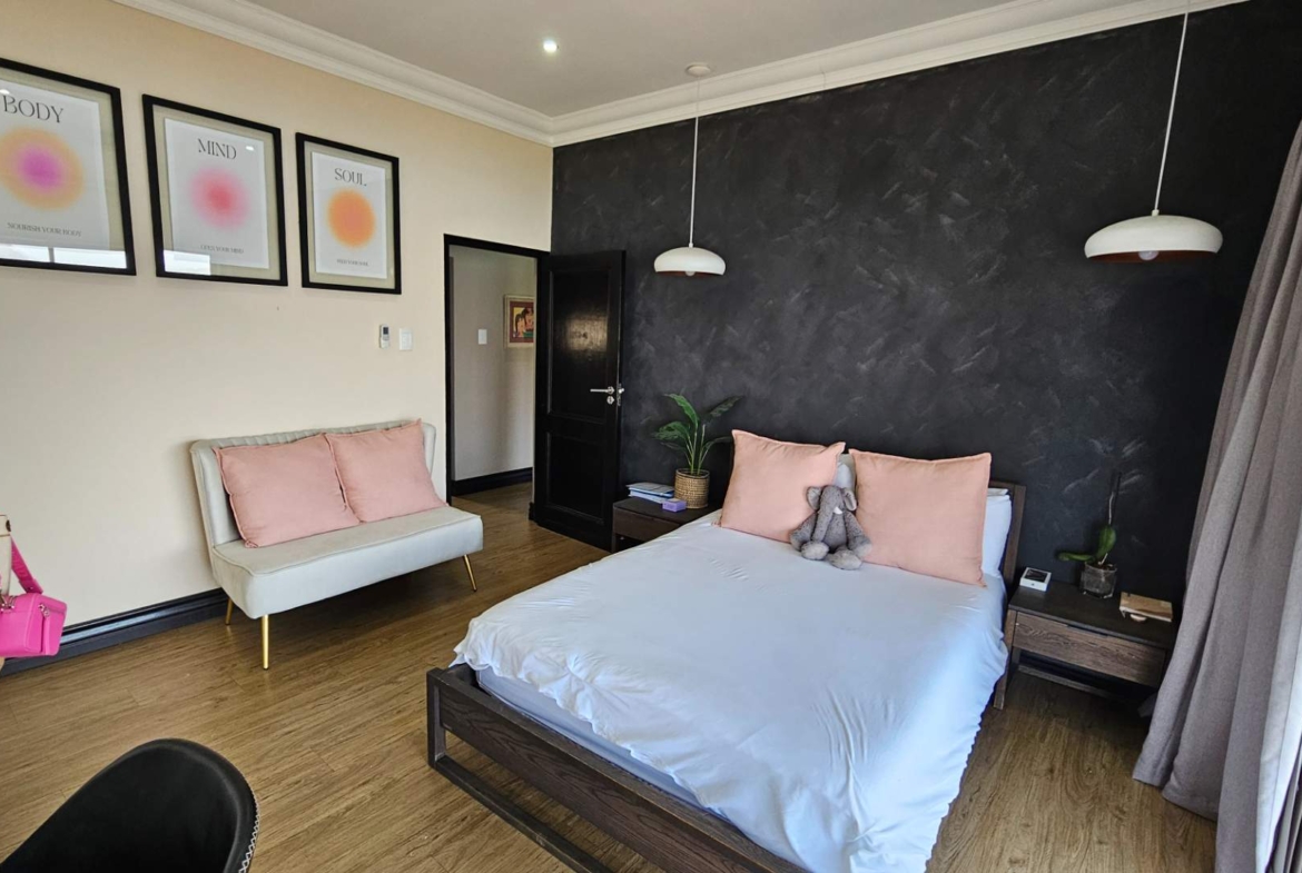 4 Bedroom Executive Family Home in Birdwood Estate
