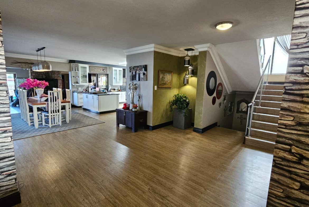 4 Bedroom Executive Family Home in Birdwood Estate