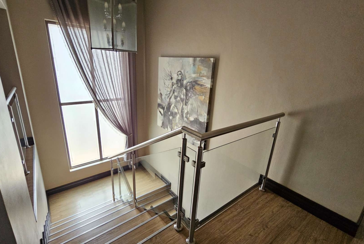 4 Bedroom Executive Family Home in Birdwood Estate