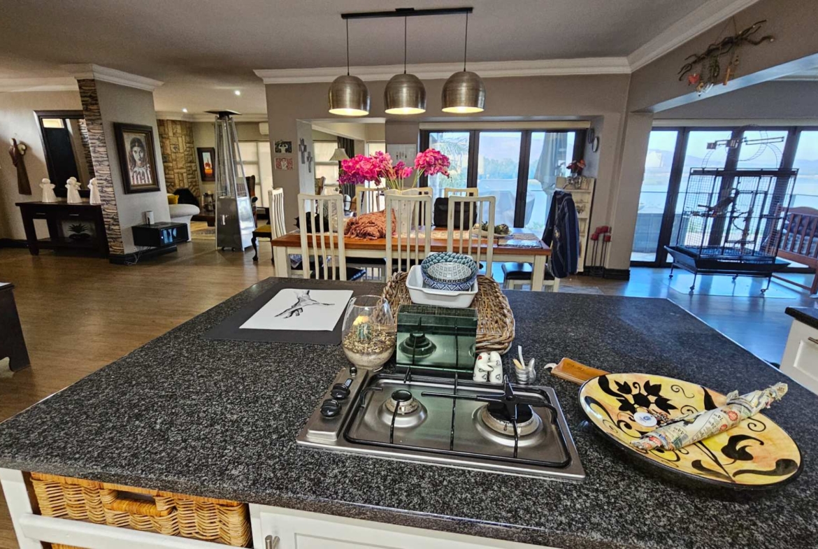 4 Bedroom Executive Family Home in Birdwood Estate