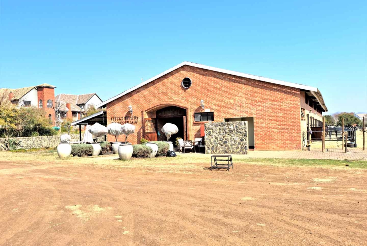 1023sqm Vacant Stand in Popular Landsmeer Equestrian Estate Hartbeespoort