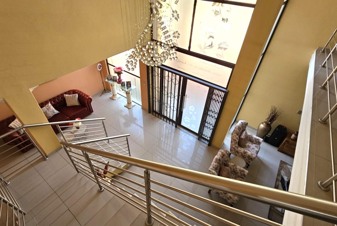 5 Bedroom 5 Bathroom Executive Home in Bougainvilla Estate Hartbeespoort