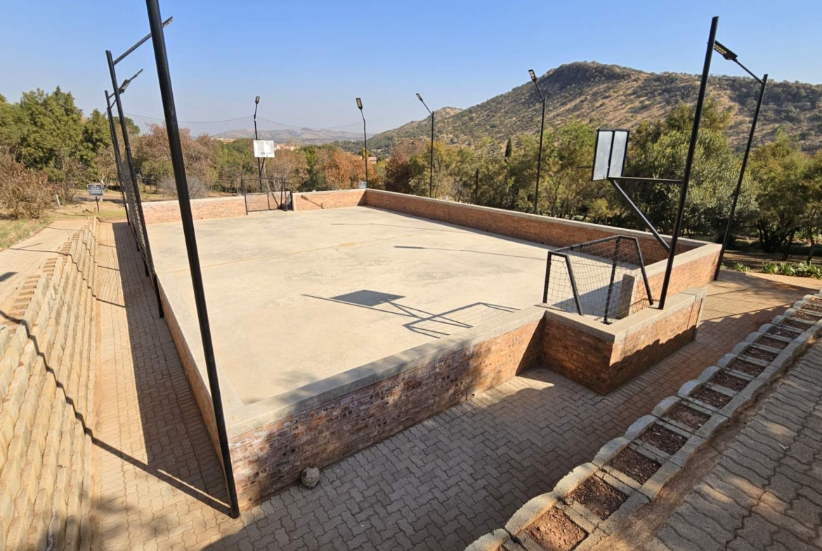 1109sqm VACANT STAND FOR SALE IN ESTATE d AFRIQUE