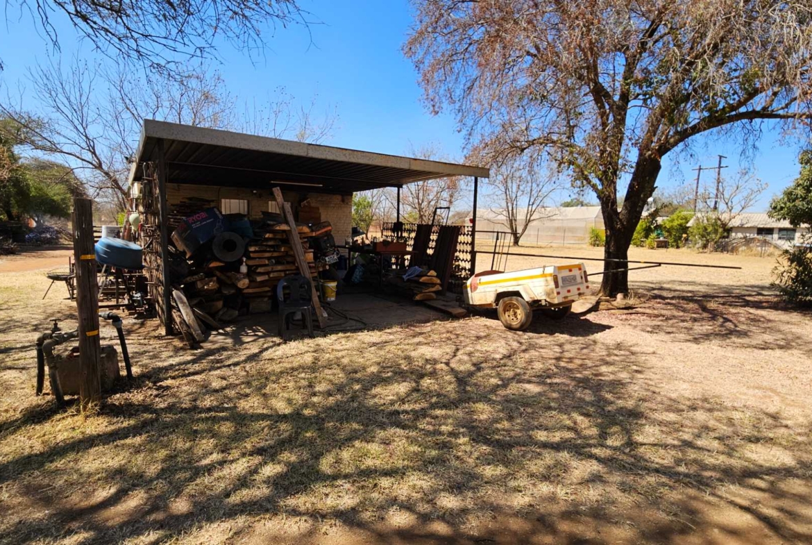Farm Mamogalieskraal AH Near Brits Airfield