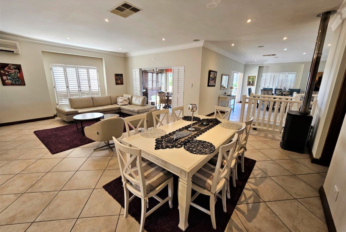 4 Bedroom Home in Caribbean Beach Club