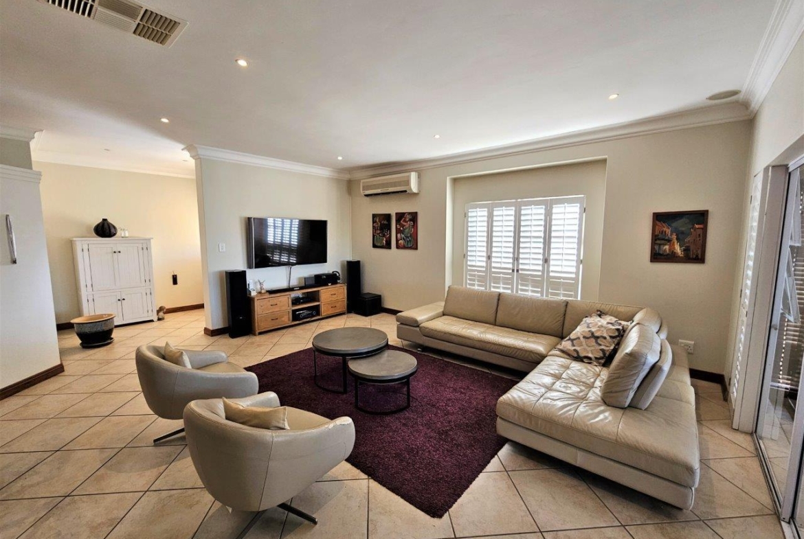4 Bedroom Home in Caribbean Beach Club