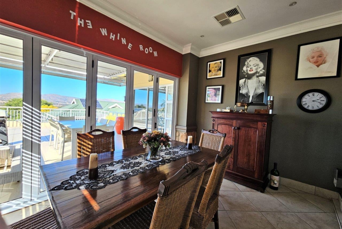 4 Bedroom Home in Caribbean Beach Club