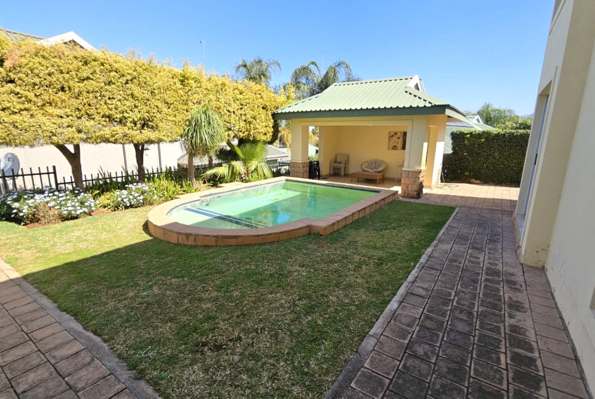 4 Bedroom Home in Caribbean Beach Club