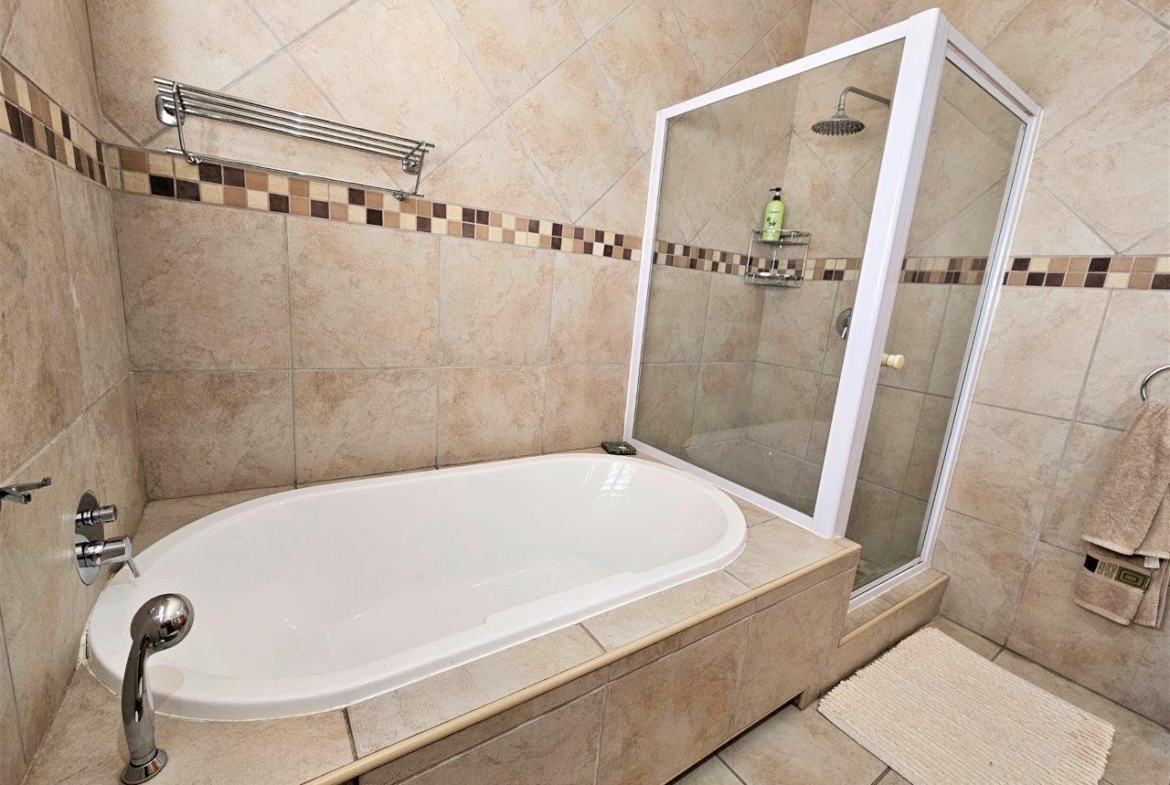 4 Bedroom Home in Caribbean Beach Club