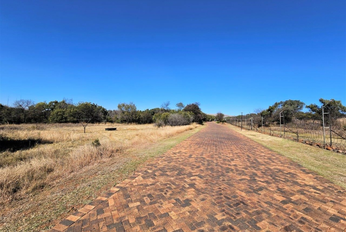 11765m2 Vacant Land in K’Shane