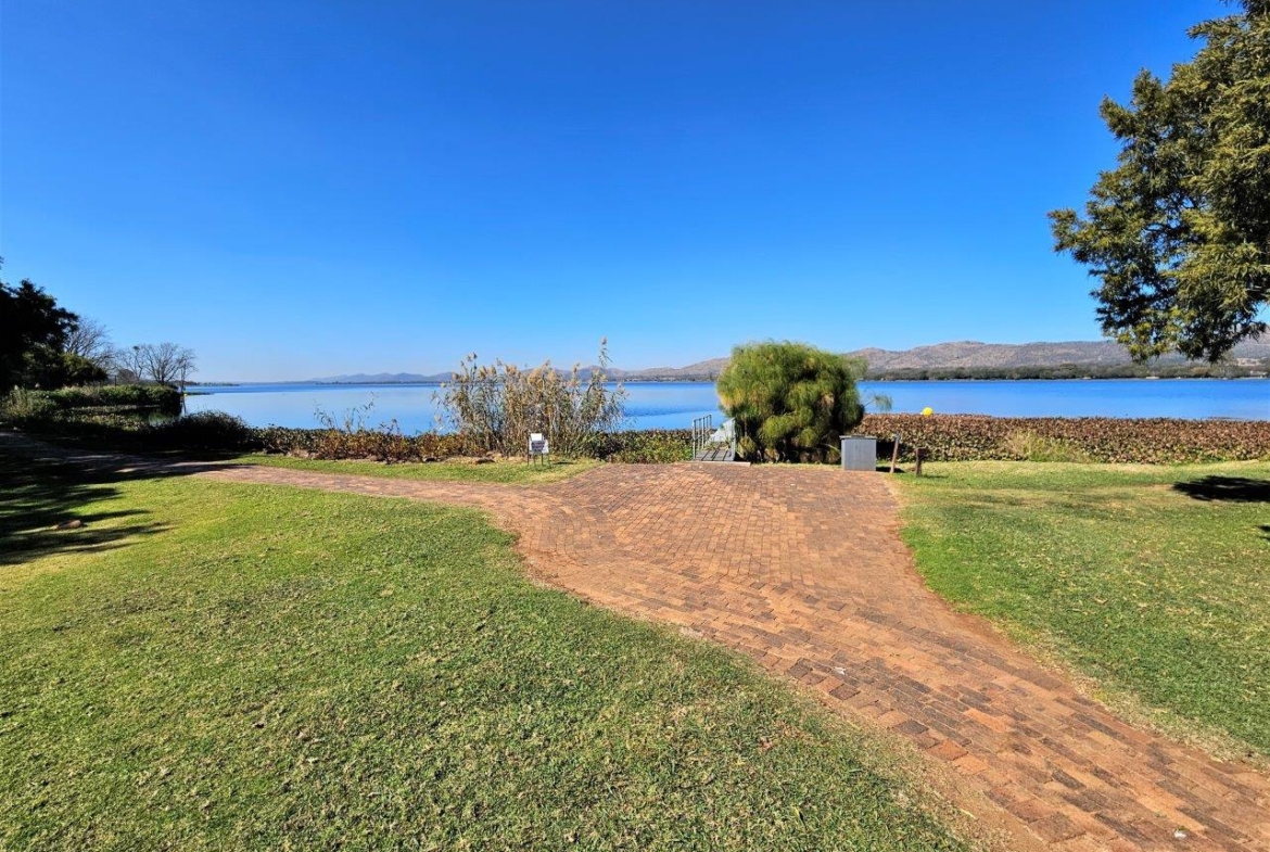 11765m2 Vacant Land in K’Shane