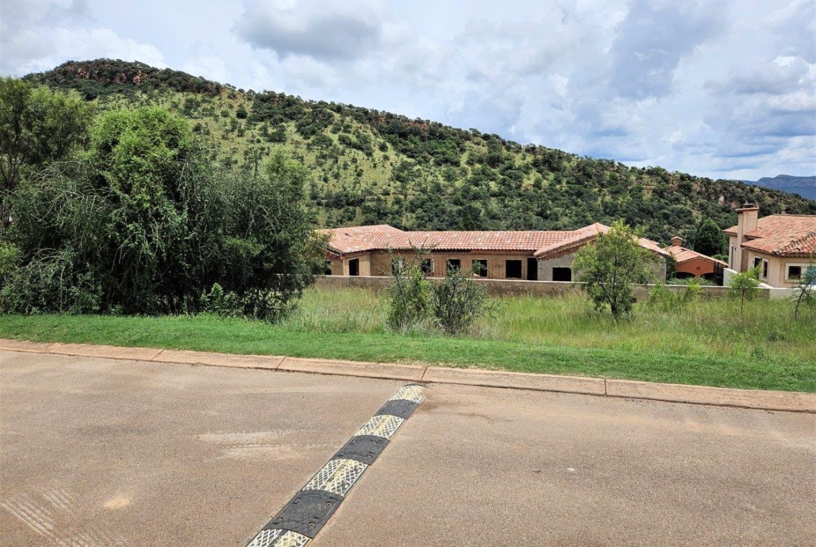 596m2 Vacant Land in Estate D’Afrique
