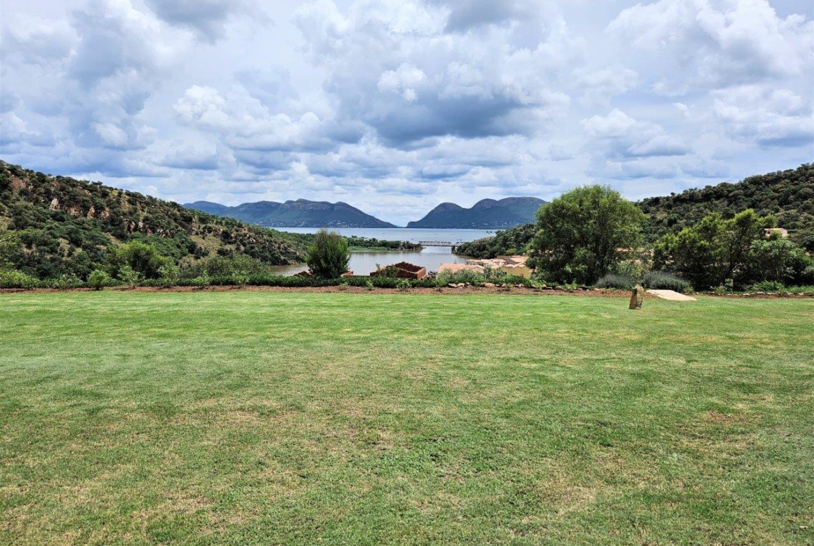 596m2 Vacant Land in Estate D’Afrique
