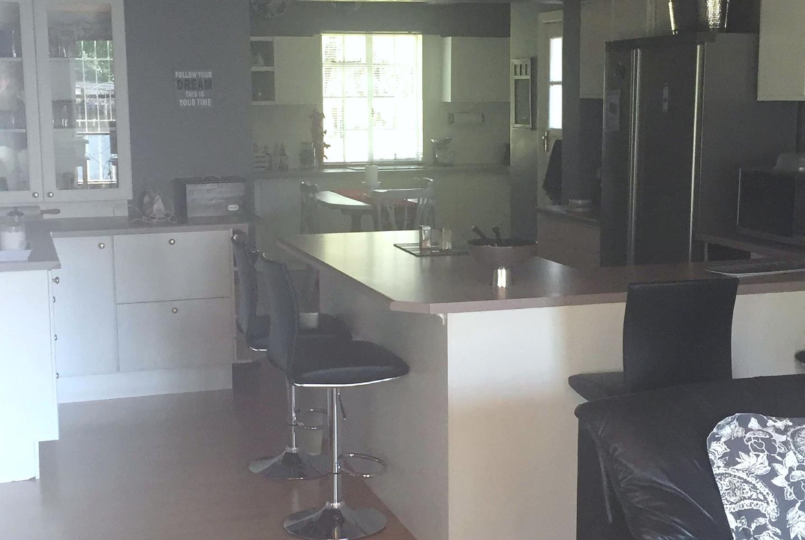 42.8266 ha farm in Hartbeespoort dam