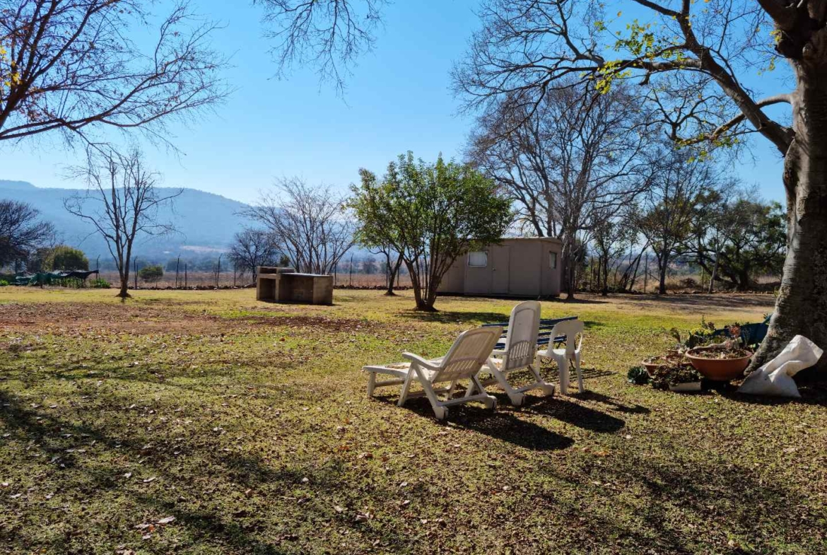 42.8266 ha farm in Hartbeespoort dam