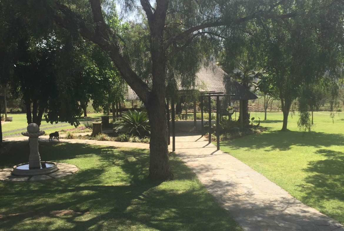 42.8266 ha farm in Hartbeespoort dam