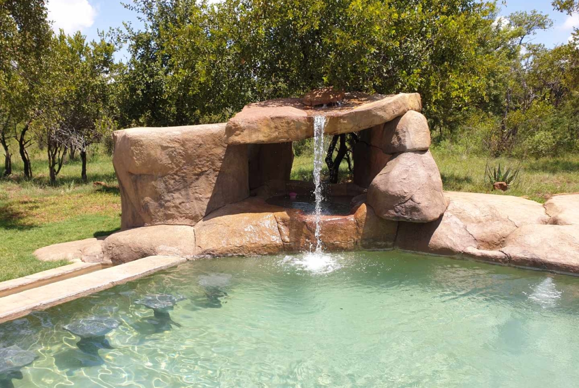 Sterling Bush Lodge