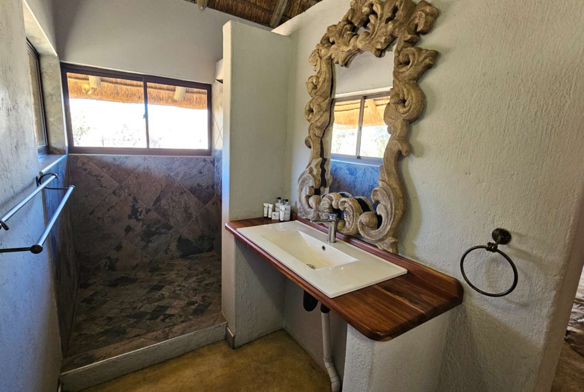 Sterling Bush Lodge