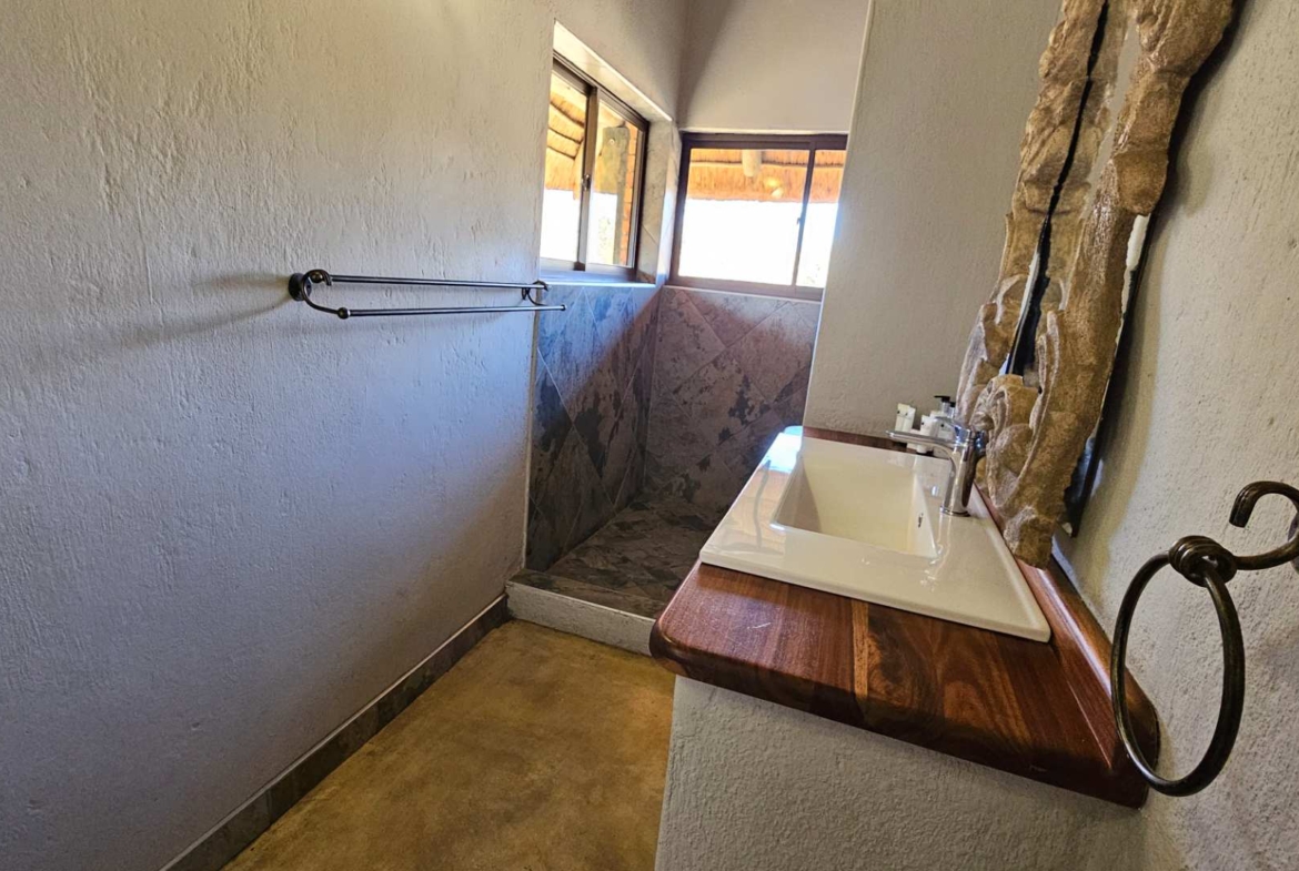Sterling Bush Lodge