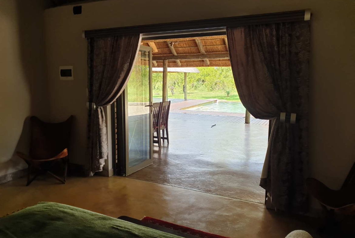 Sterling Bush Lodge
