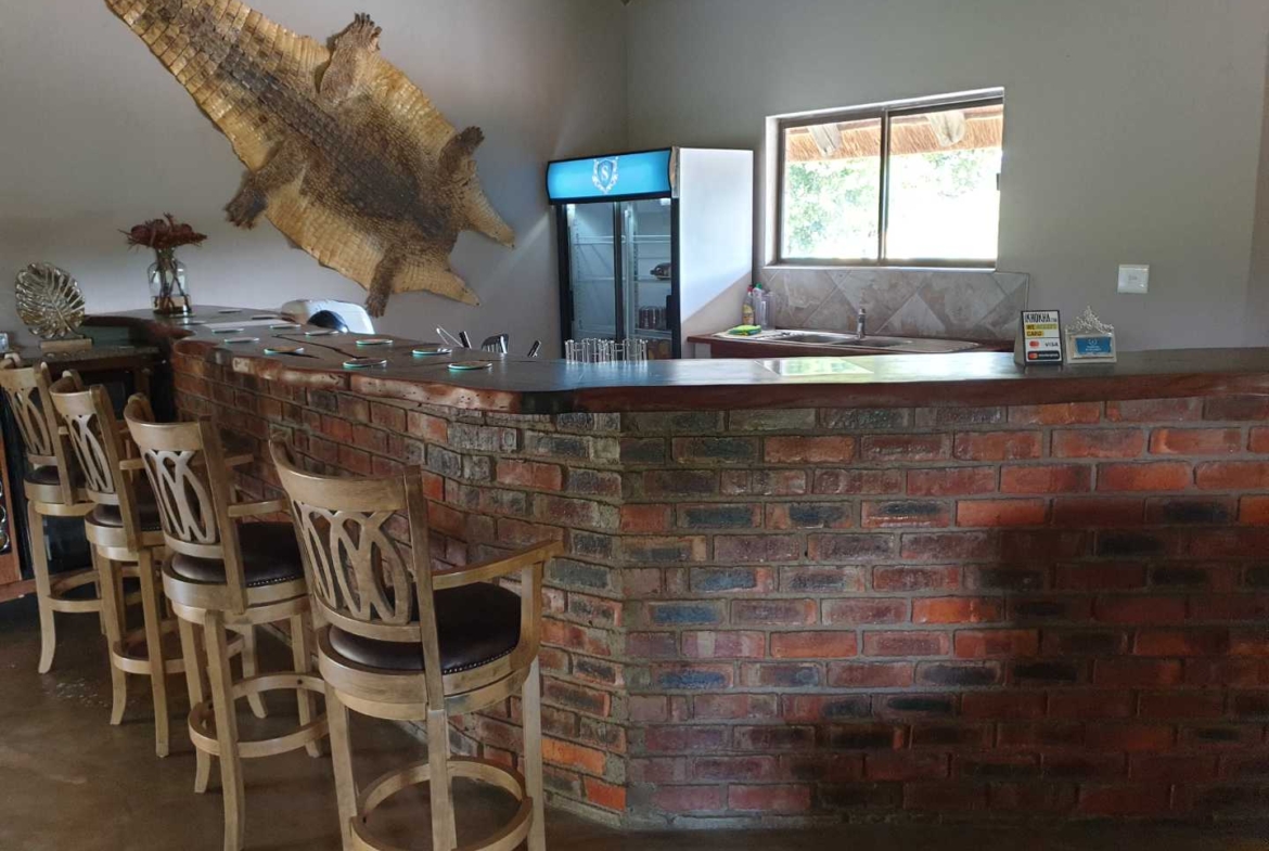Sterling Bush Lodge