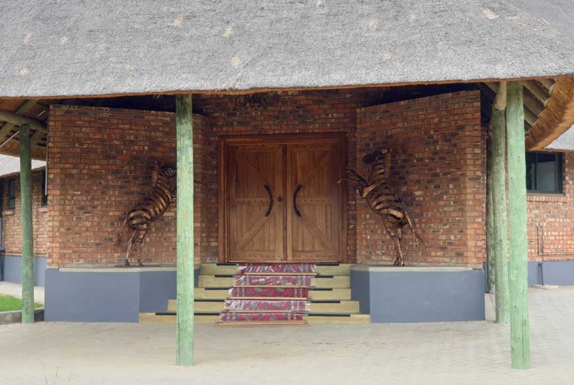 Sterling Bush Lodge