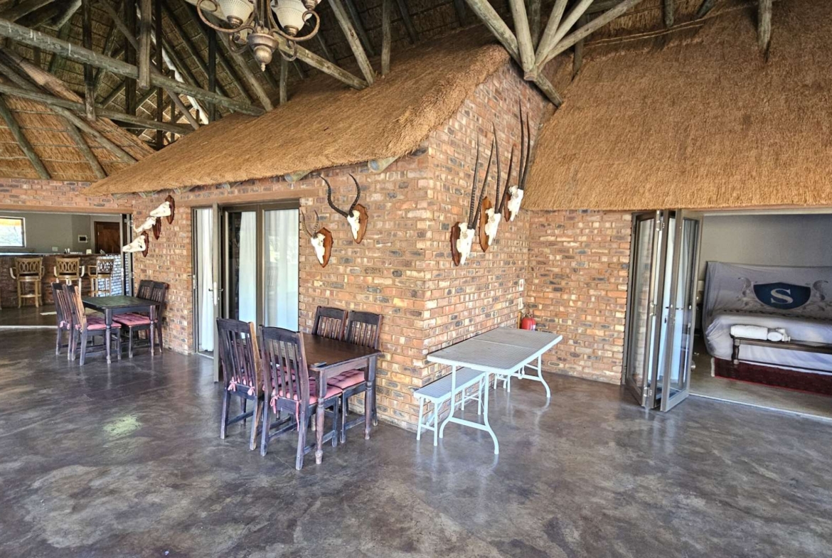 Sterling Bush Lodge