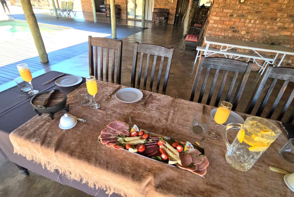 Sterling Bush Lodge